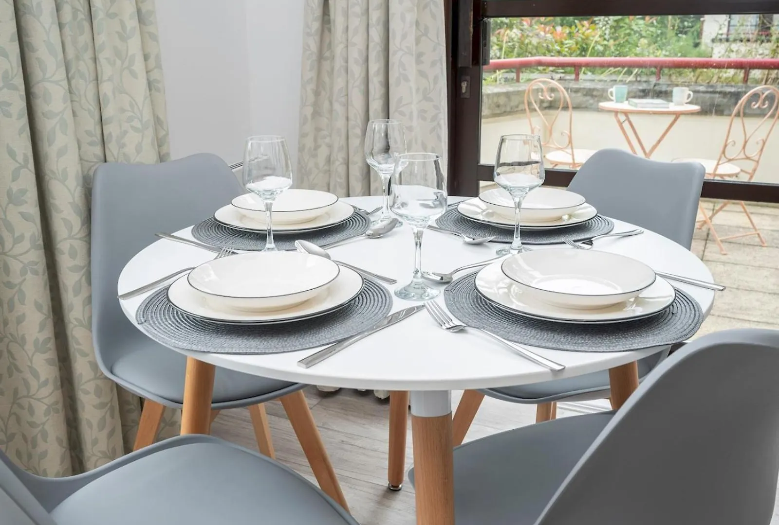Pass The Keys London Apartment - Waterfront Terrace Parking 0*,
